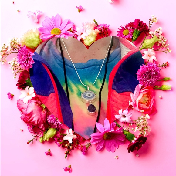 Sterling silver agate charm on silver tone necklace - Picture 2 of 8